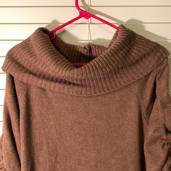 Sweater Mini Dress Medium with Ruchable Sleeves and Hem - Picture 5 of 5